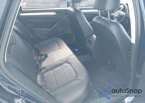 2013 Volkswagen Passat 2.5L Se from USA, damaged, VIN 1VWBP7A33DC053900